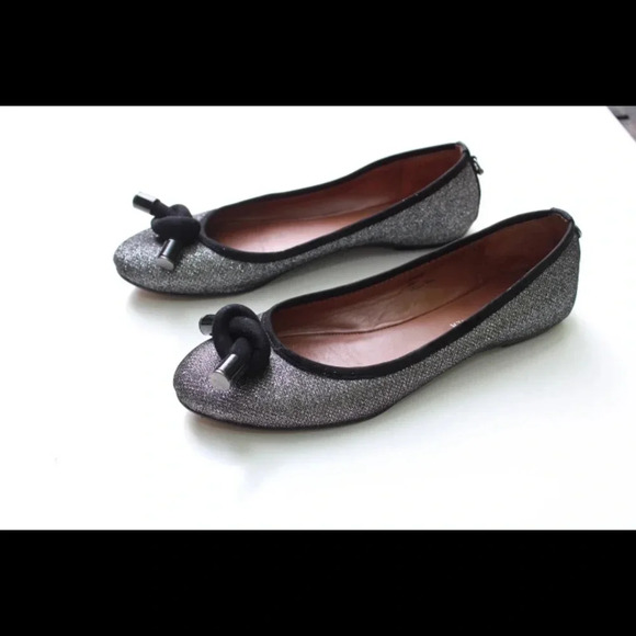 Donald J Pliner flats - Picture 7 of 12